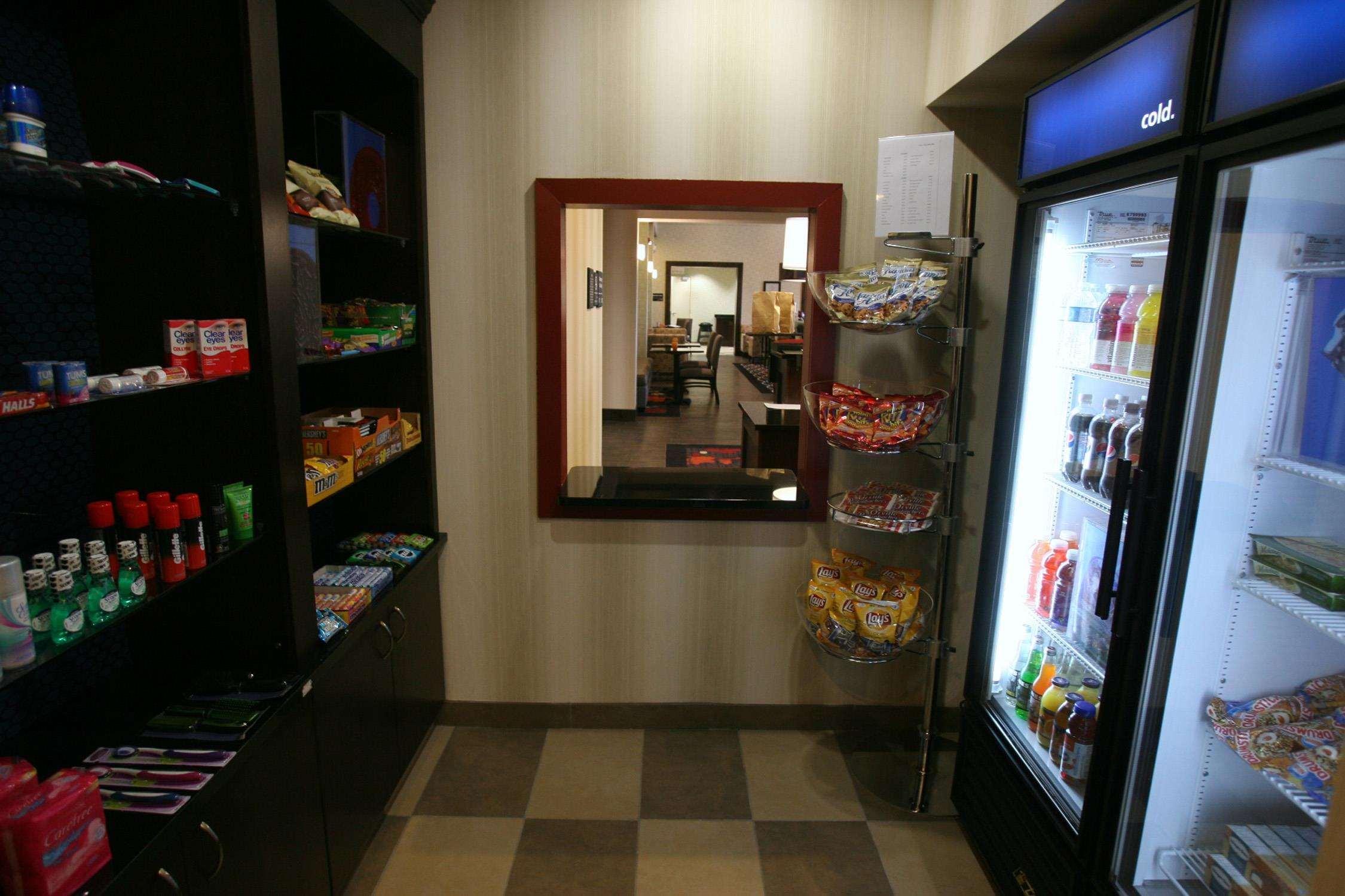 Hampton Inn & Suites Red Deer Penhold Facilités photo
